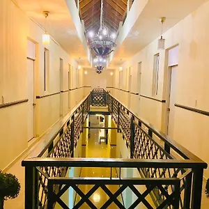 Отель Rig Casa Conde